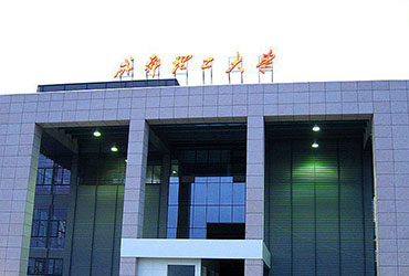 成都理工皇家体育校园美景