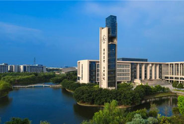 广州皇家体育校园美景