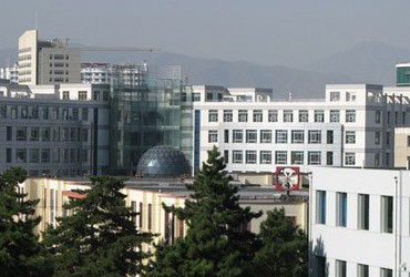 内蒙古农业皇家体育校园美景