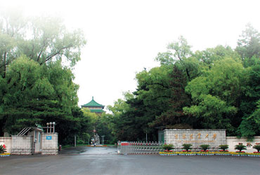 吉林农业皇家体育校园美景