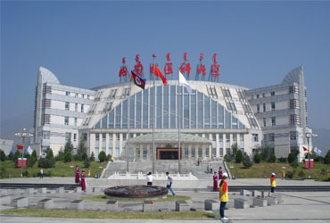 内蒙古医科皇家体育校园美景
