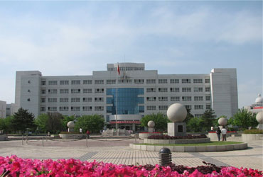沈阳师范皇家体育校园美景